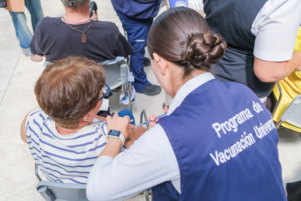 Supera Jalisco el 91% de la meta en vacunación contra la influenza 2025-2026