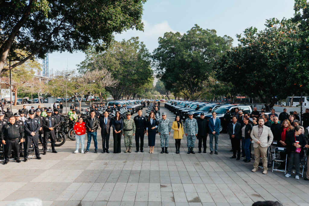 Guadalajara refuerza seguridad con nuevas patrullas, motocicletas y equipo táctico para la Policía