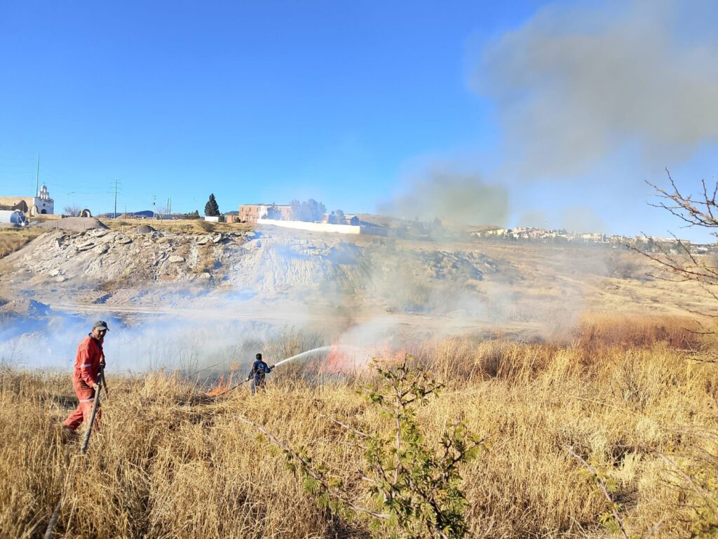 Protección Civil y Bomberos refuerzan la seguridad de Parral con más de 90 servicios en una semana