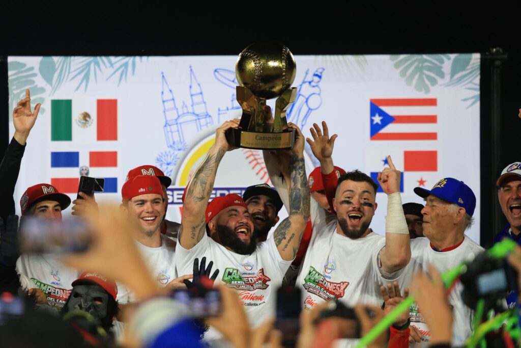 Celebraciones por el título de Charros de Jalisco en la Serie del Caribe transcurren con saldo blanco