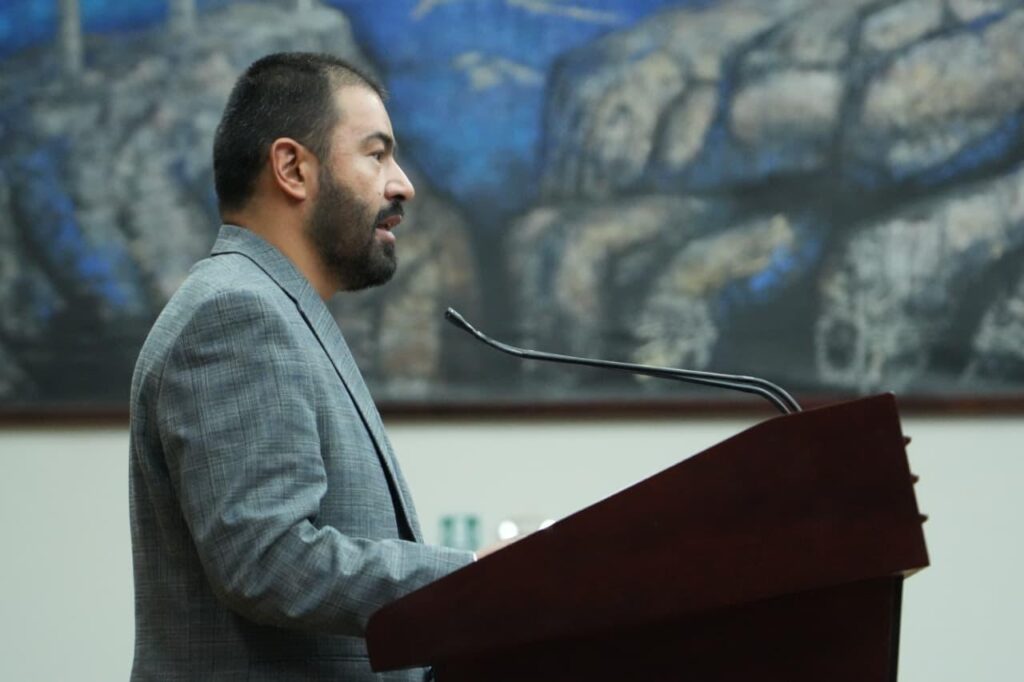 Propone Héctor Herrera garantizar autonomía sindical en Durango