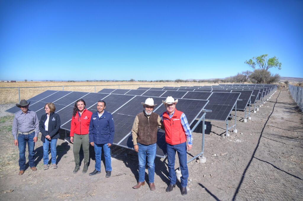 Esteban equipa Pozo No. 3 en Villa Unión y garantiza agua potable
