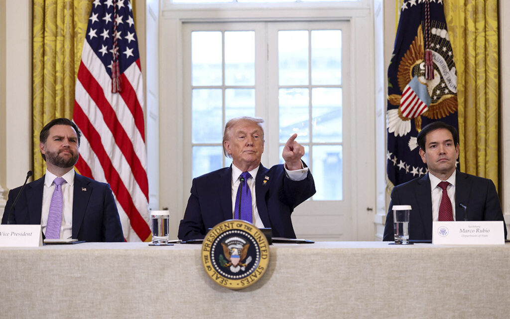 Trump destaca a Vance y Rubio, pero evita definir candidato republicano para 2028
