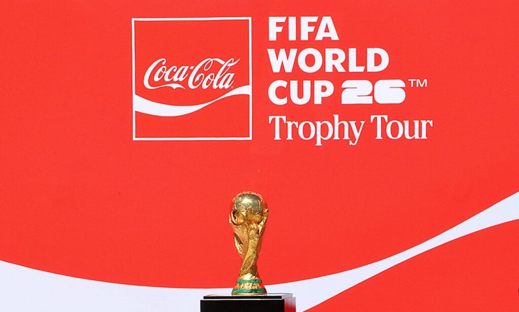 México recibe el trofeo de la Copa del Mundo rumbo a la inauguración 2026