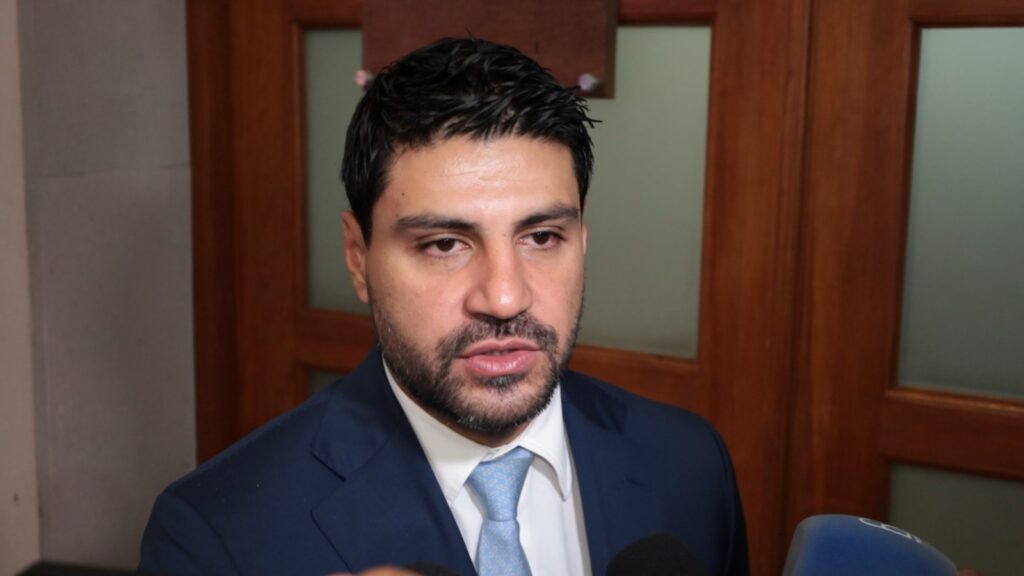 Vivanco señala corrupción en la 4T tras detención de alcalde; solo caen funcionarios menores