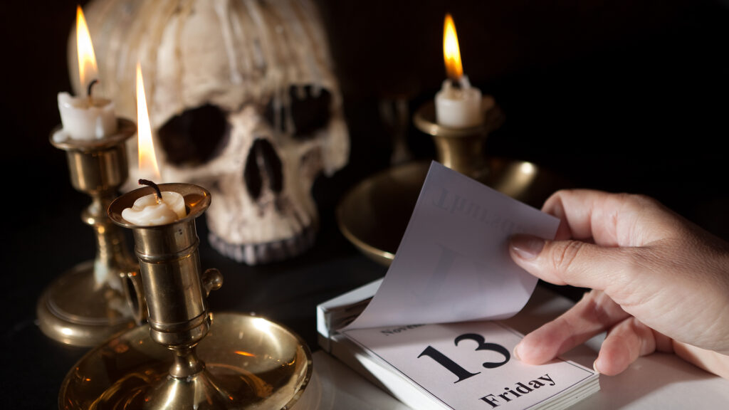 Mitos del Viernes 13: ¿Por qué se cree que trae desgracia?