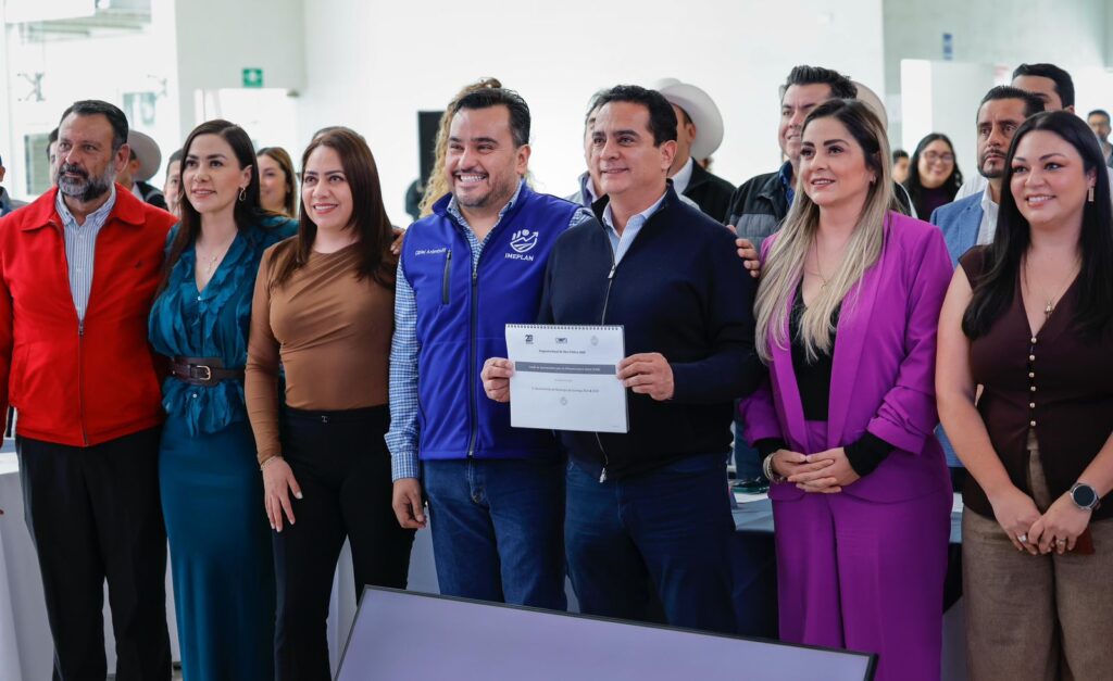 Más obra para Durango: COPLADEM aprueba 529 mdp para 11 programas; anuncia Toño Ochoa