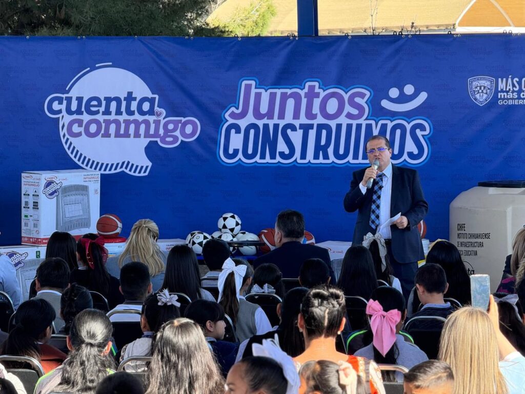 Maru Campos y Salvador Calderón impulsan la educación con hechos