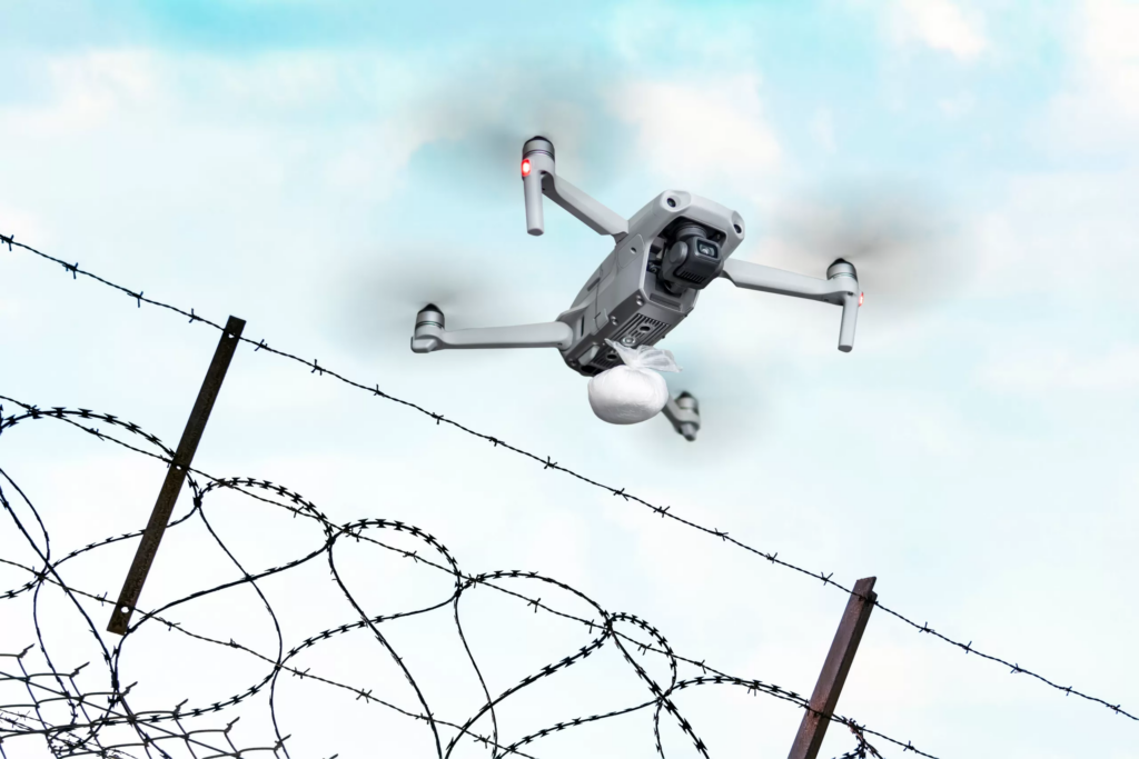 El uso de drones dispara el contrabando de armas y drogas en EE. UU.