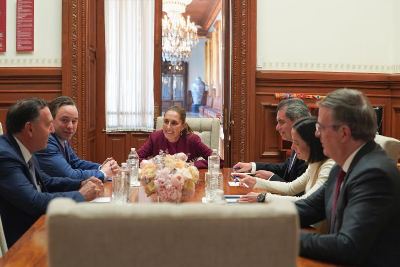 Sheinbaum se reúne con directivos de GE Vernova y Xignux tras adquisición de Prolec GE