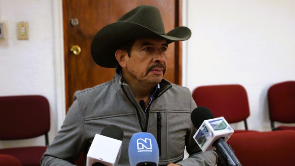 Engordadores de EU presionan al USDA para reabrir frontera al ganado mexicano