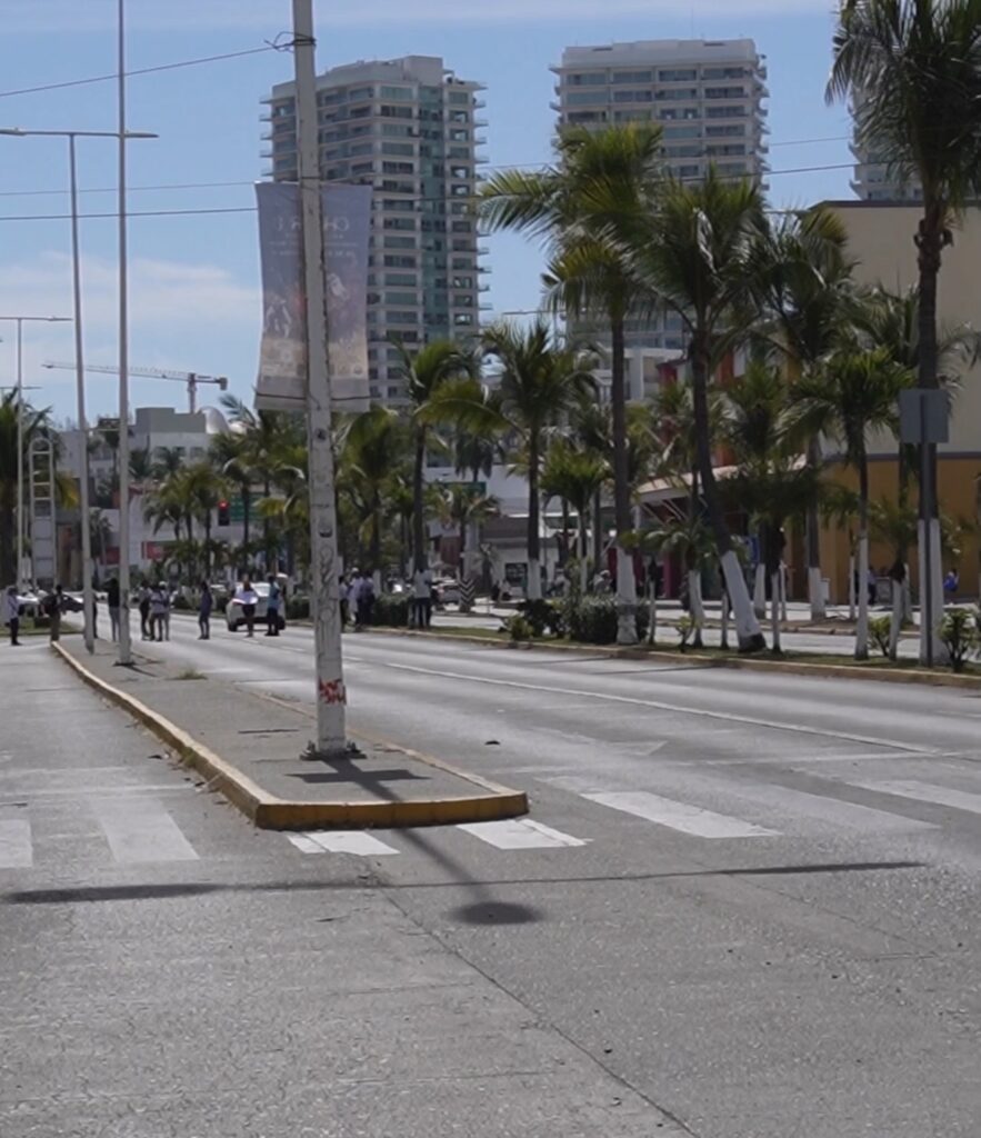 Reabren vialidades tras dos días de bloqueos por el caso Clarisa en Puerto Vallarta