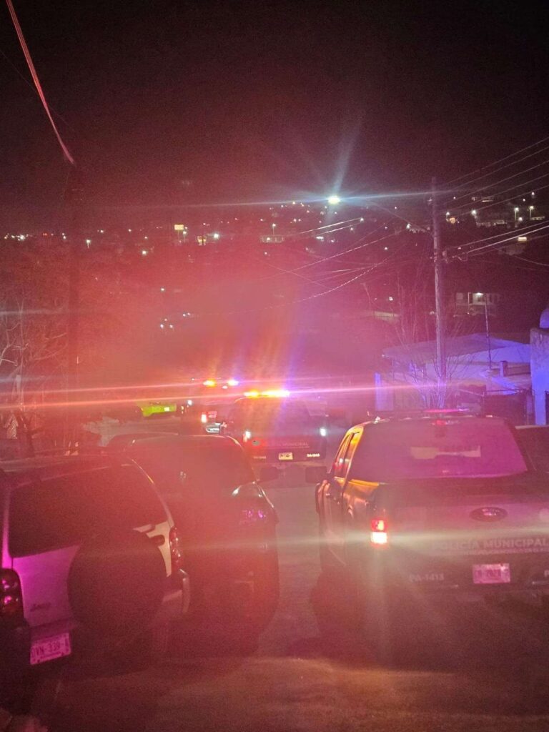 Atacan a cuchilladas a menor en la colonia Ramón Reyes