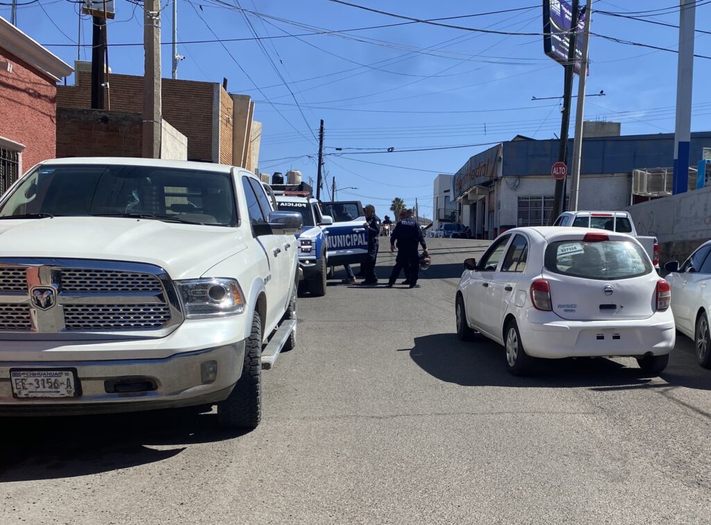 Riña entre joven pareja en la Ángela Peralta; fueron detenidos