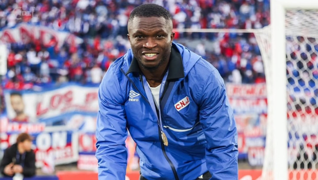 Cruz Azul formaliza el fichaje de Christian Ebere