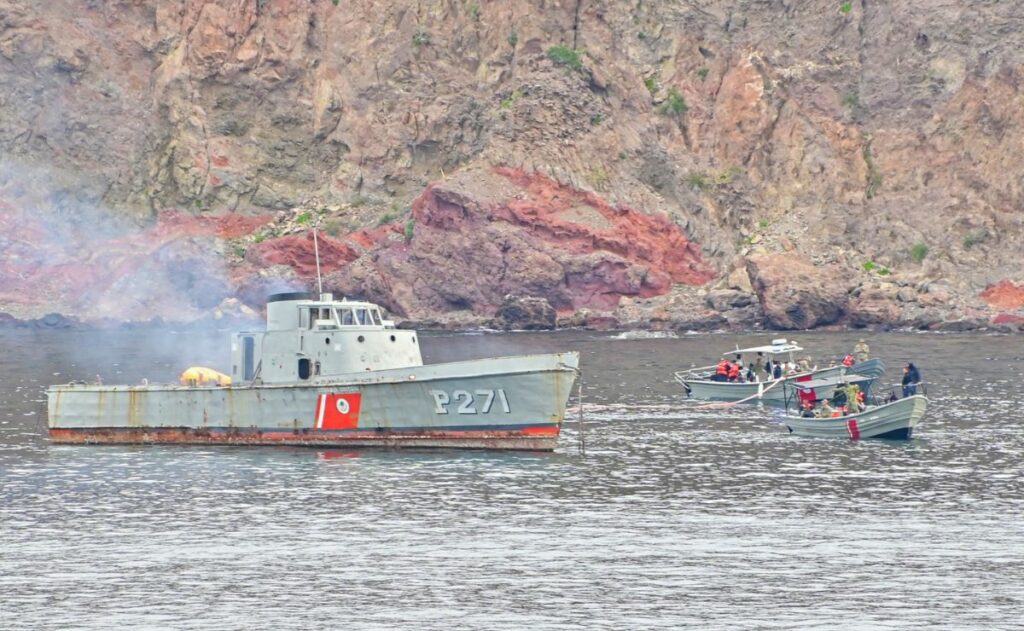 Marina convierte al exbuque Corrientes en arrecife artificial y museo subacuático