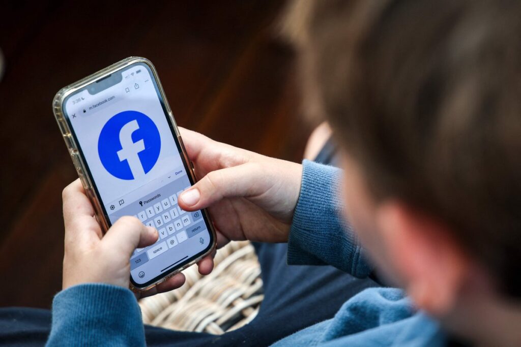 Egipto restringirá el uso de redes sociales entre menores de edad
