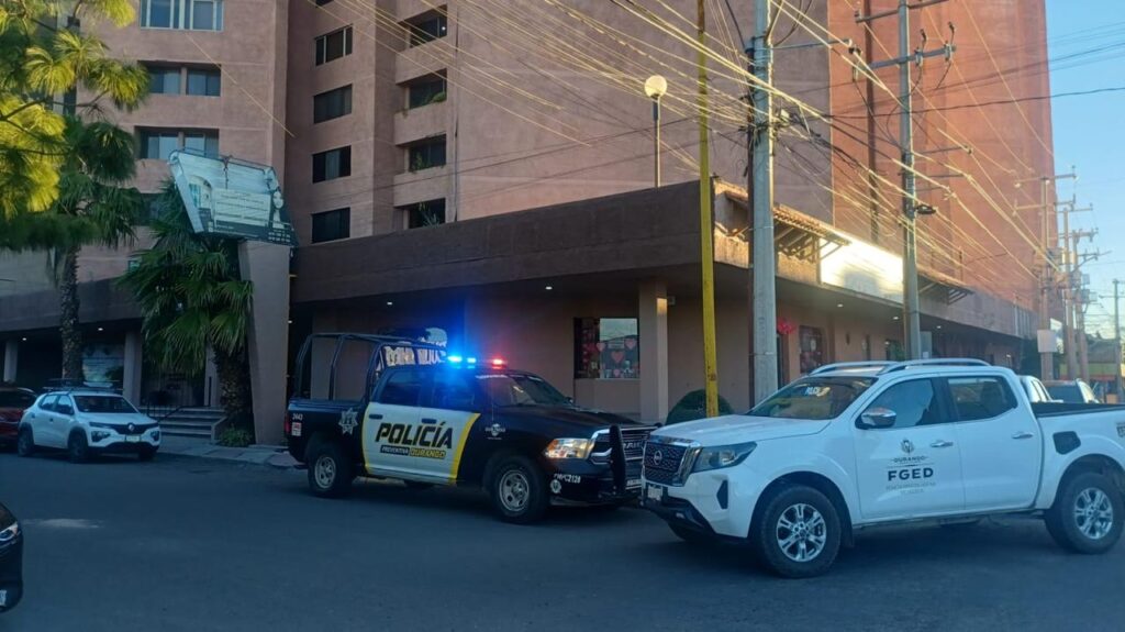 En su departamento la halló sin vida su madre al amanecer