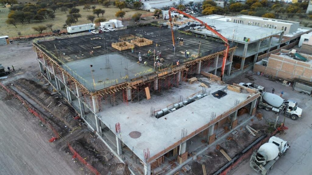 Reporta 30 % de avance la construcción del nuevo Hospital General de Santiago Papasquiaro