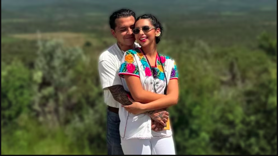 Testigo afirma que Nodal y Ángela Aguilar sí estaban en El Soyate durante el operativo
