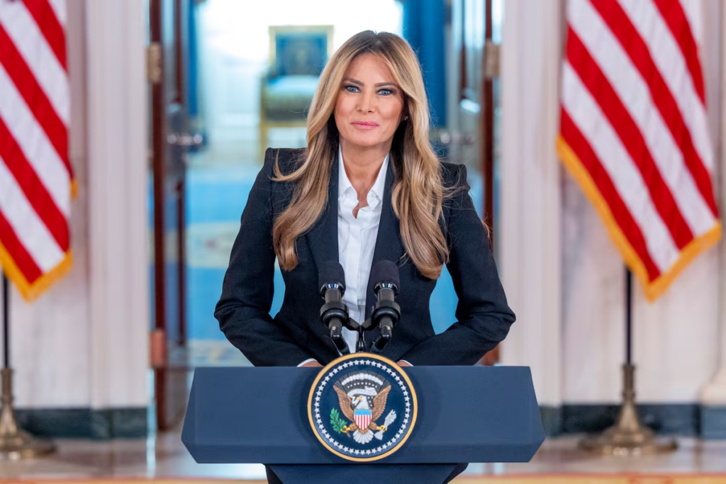 Melania Trump impulsa retorno humanitario de menores afectados por la guerra