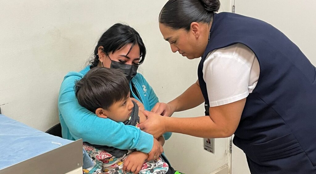 Casi la mitad de casos de sarampión en Durango son en niños