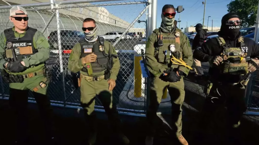 Juez prohíbe a ICE detener migrantes sin orden judicial en Oregón