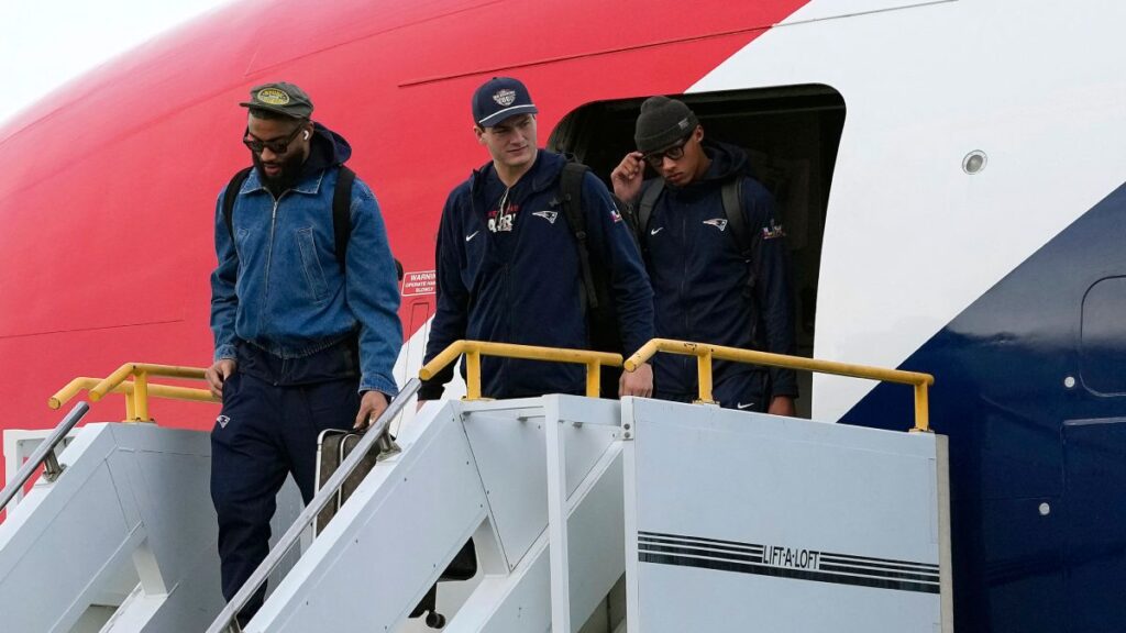 Llegada al Super Bowl: Patriots y Seahawks listos para el desafío final