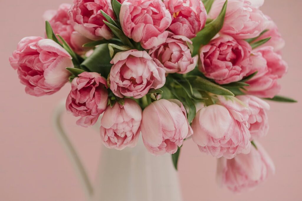 ¿Qué significa regalar flores rosas en San Valentín?