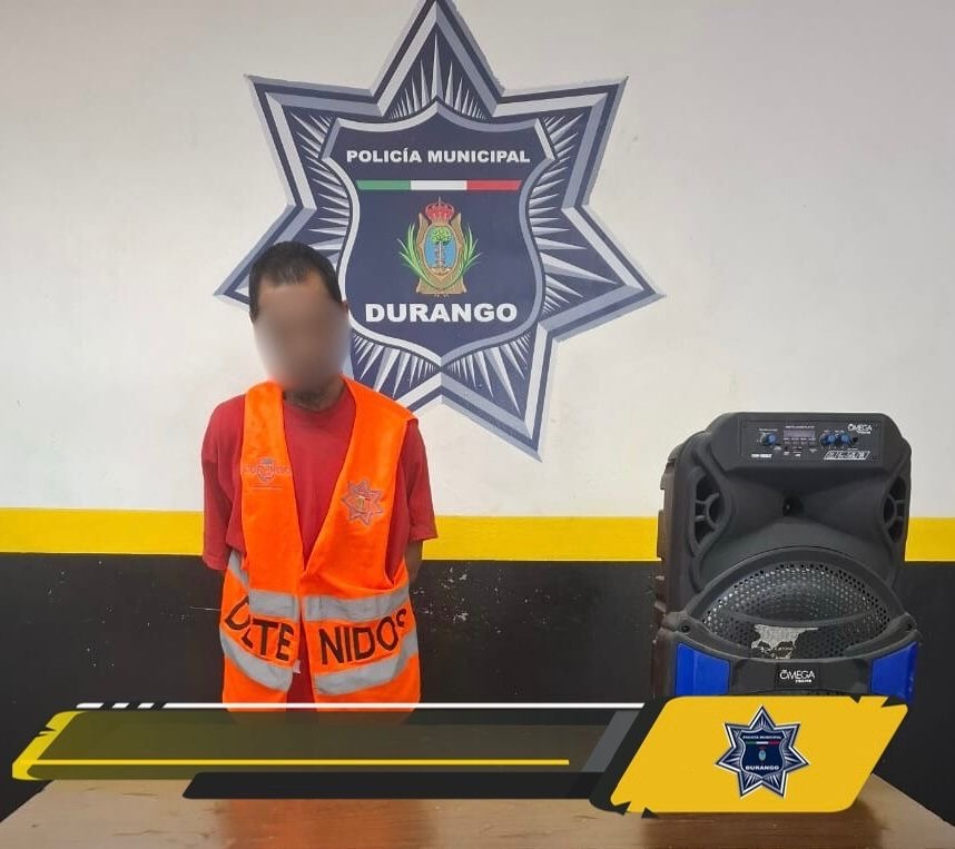 Abuelo detenido al ser acusado de cometer un robo en el Centro Histórico