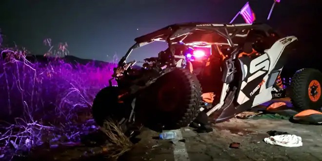 Pareja volcó en vehículo todo terreno Razer y ella perdió la vida