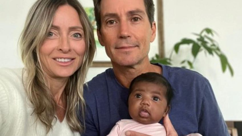Pareja demanda a clínica de fertilidad por el color de piel de su hija