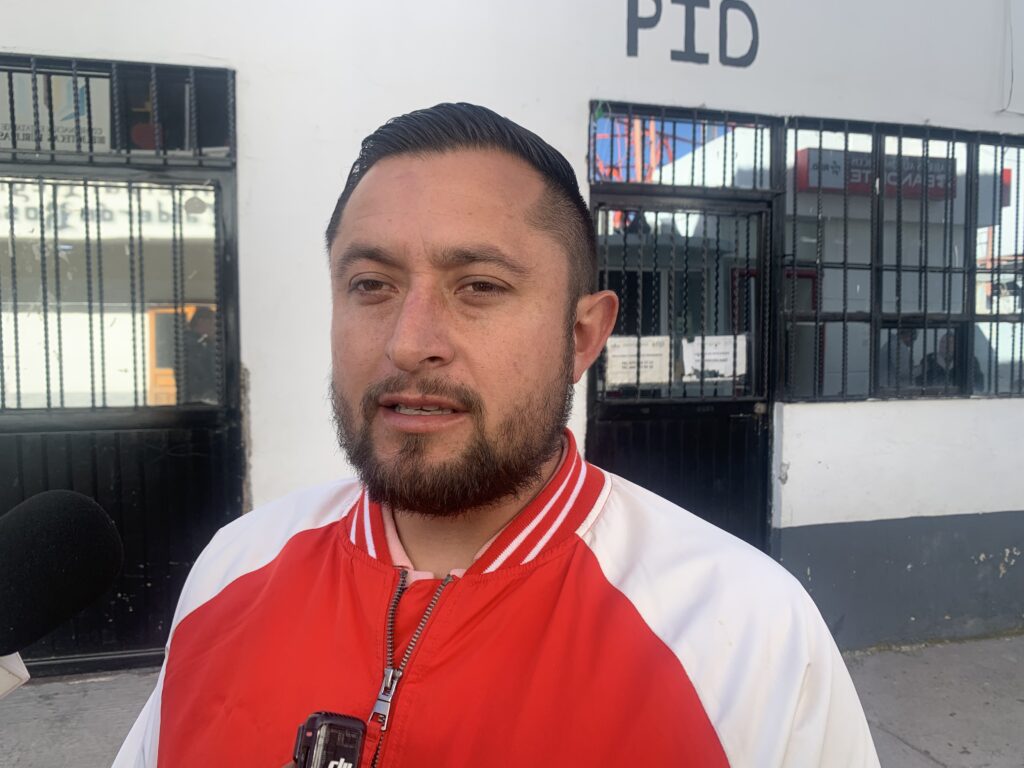 ¡Nueva cancha de fútbol 5 transformará el deporte en Pueblo Nuevo!