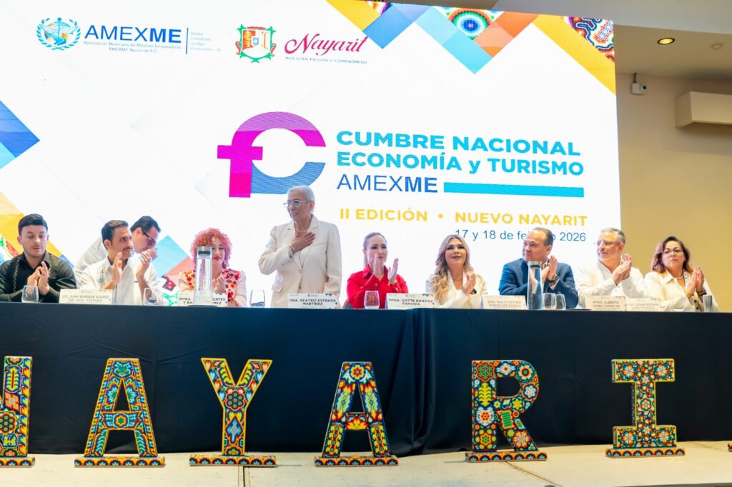 Inaugura Beatriz Estrada la Cumbre Nacional de Economía y Turismo