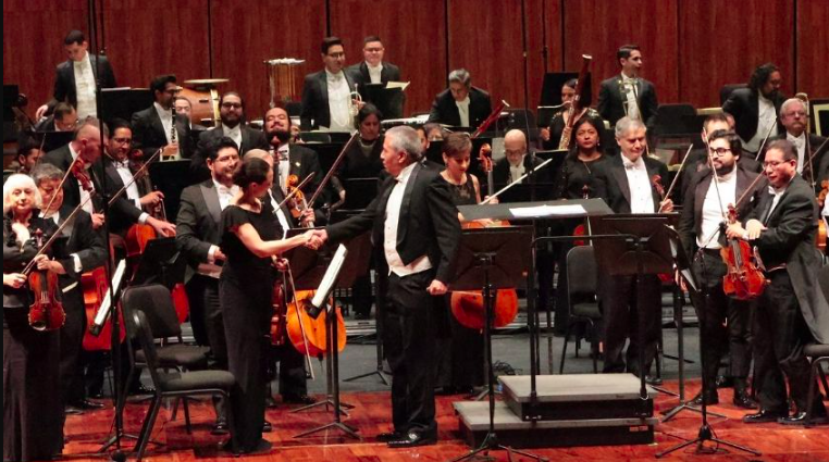 La Orquesta Sinfónica Nacional impulsa la música mexicana y el talento femenino