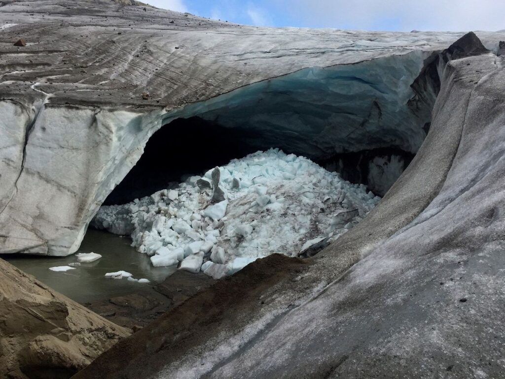 Hallazgo en glaciar Noruego revela conexiones culturales antiguas
