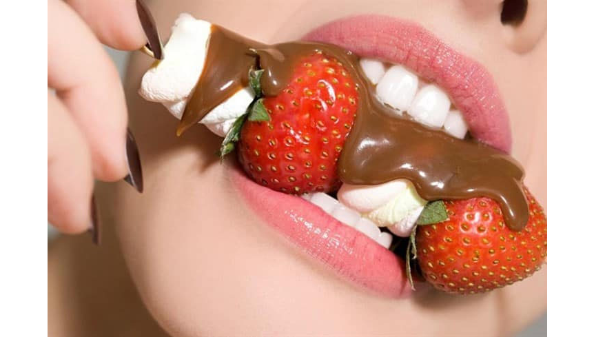Placer con precaución: los riesgos de mezclar sexo y comida