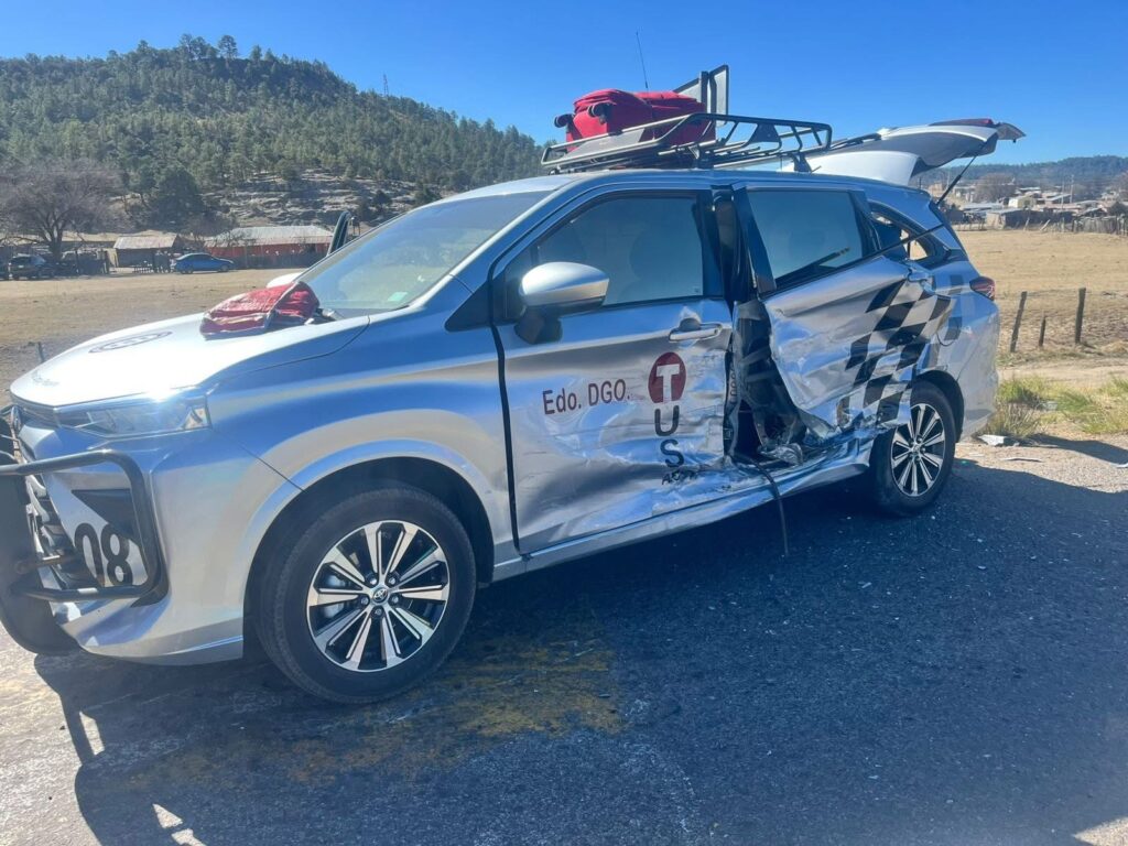 Choque en Llano Grande deja tres heridos