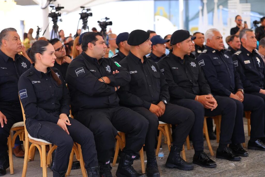 Reconocen a policías de Zapopan por su labor en seguridad y respuesta ante hechos violentos