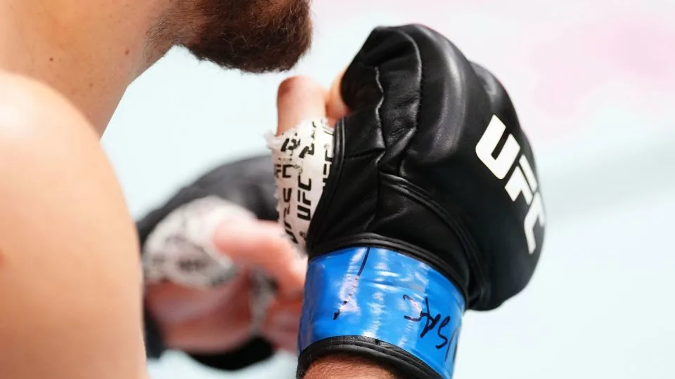 Luchadores de la UFC capacitarán a agentes del FBI en Quantico