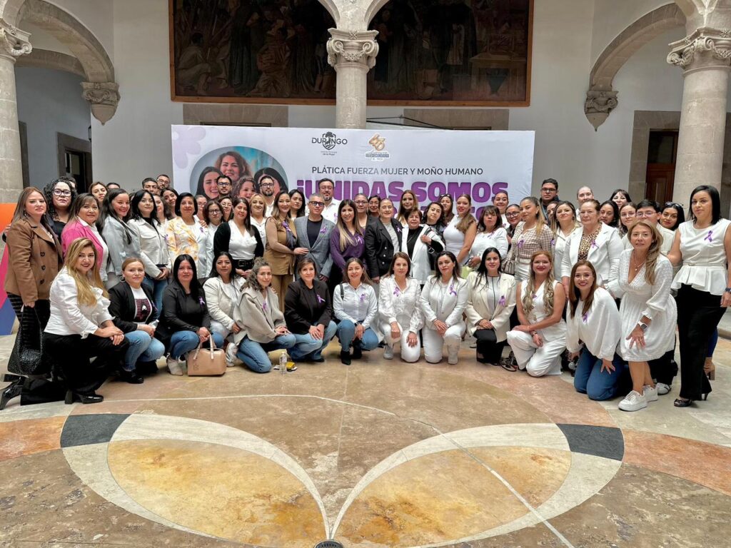 Impulsan conversatorio “Fuerza Mujer”: perspectiva de género para la gran familia duranguense.