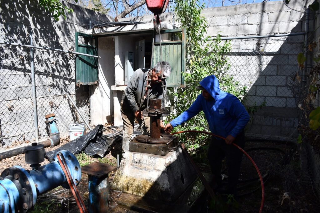 Trabajos emergentes en pozo afectan suministro de agua en varias colonias de Santi
