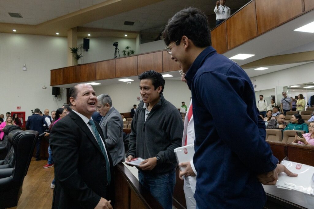Aprueban programa de primer empleo en Durango con incentivos para contratar jóvenes