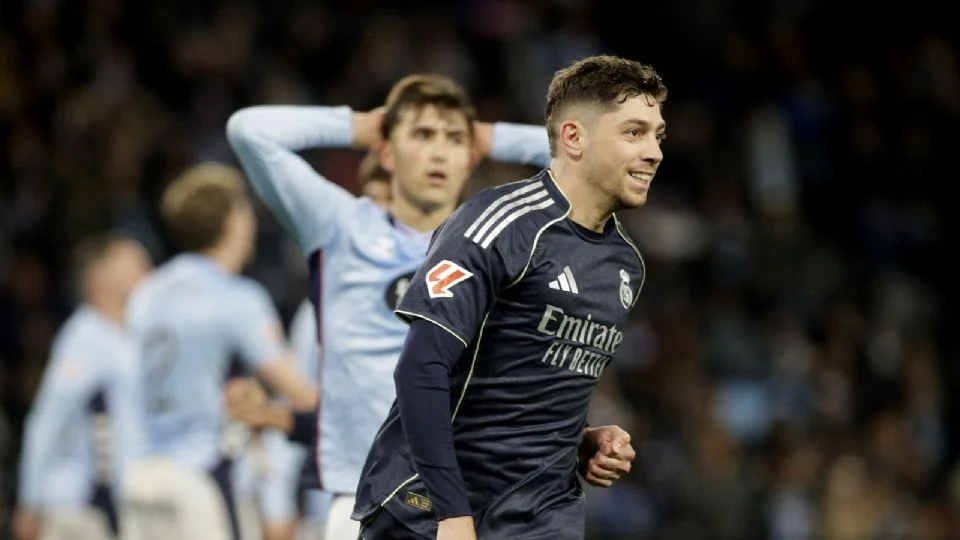 El Real Madrid vence al Celta con un gol milagroso en el descuento