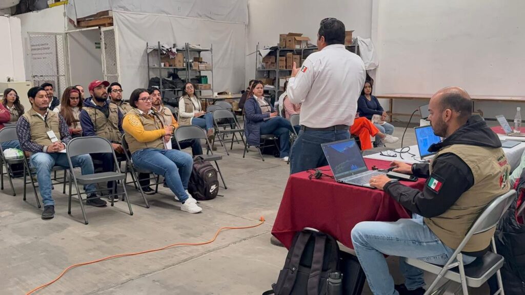 Capacitan a Servidores de la Nación para impulsar credencialización universal de salud