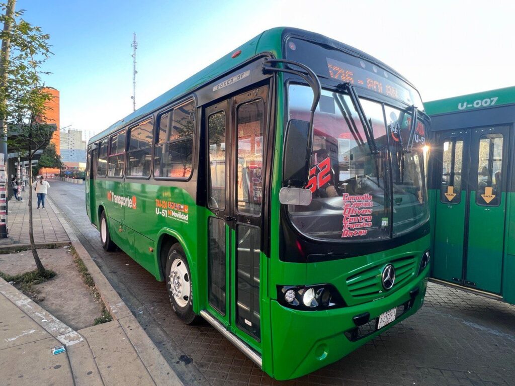 Estudiantes pagarán $5 en transporte público en Jalisco a partir del 1 de abril