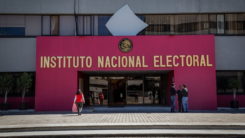 Cinco organizaciones buscan convertirse en partidos políticos nacionales, anuncia el INE