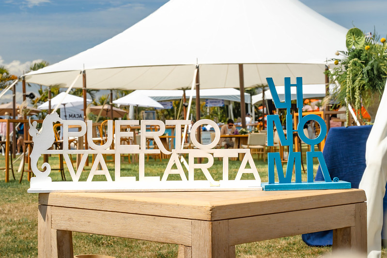 Puerto Vallarta reúne a 2 mil 500 asistentes en la quinta edición de VINOMA Weekend