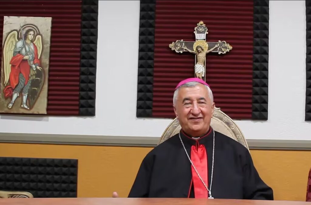 Papa acepta renuncia de obispo acusado de malversación en San Diego