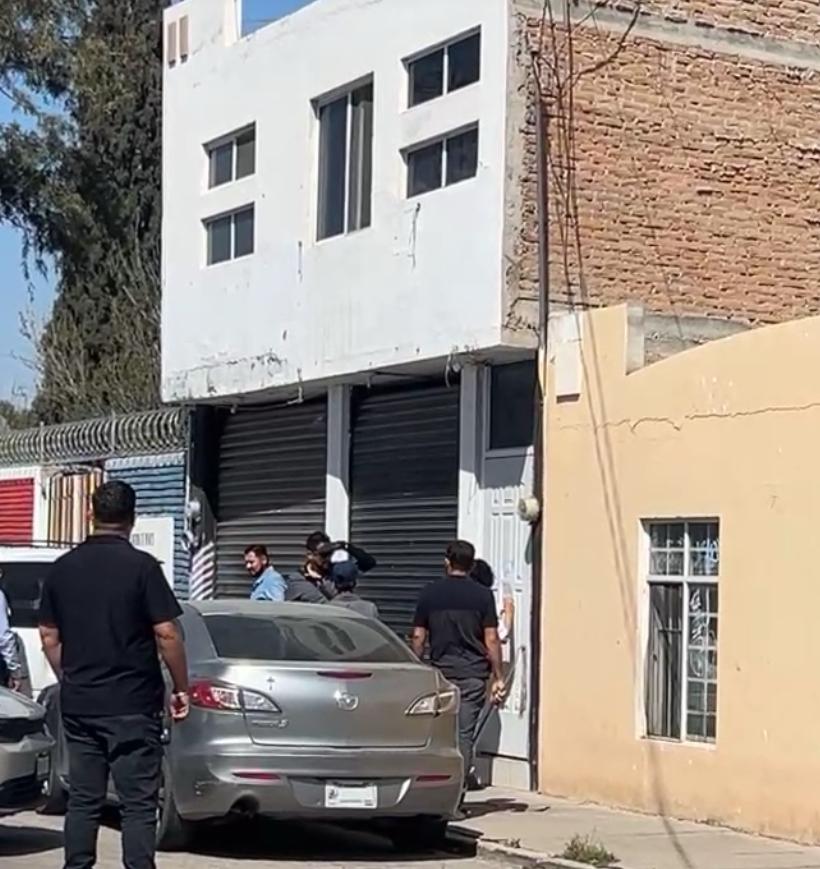 Militares, Guardia Nacional y Fiscalía General ejecutan orden de cateo